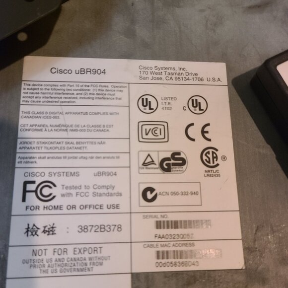 BUNDLE: Cisco 3560 POE Switch, UBR900, Aironet 350 AP w/ POE adapter - Picture 9 of 15